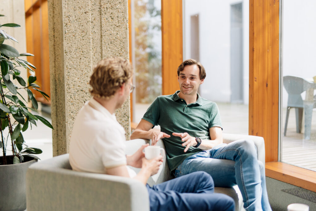 Voor ADG sloot ik aan bij een branding shoot voor 'Koersmakers'. Hoe kon ik helpen? Door te figureren!